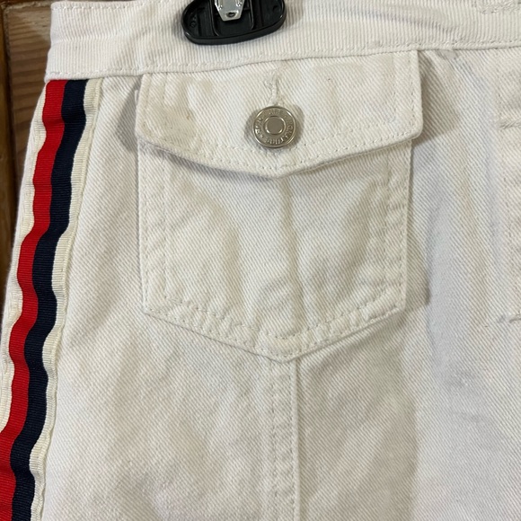 White Signature8 Denim Button Front Skirt Distressed Red Navy Ribbon Patriotic - Picture 5 of 6